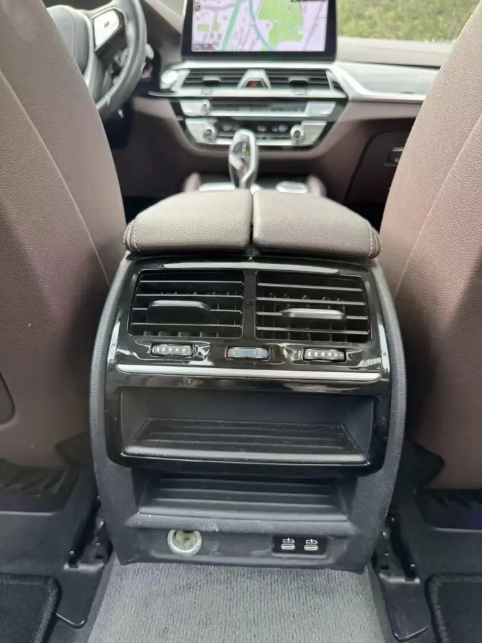 BMW 5 Series 2022 Model Facelift II 525Li Luxury Set – фото 9