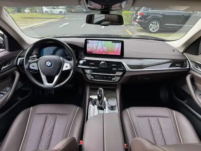 BMW 5 Series 2022 Model Facelift II 525Li Luxury Set – фото 10
