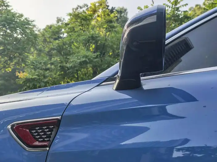 Hongqi HS5 2023 Model 2.0T Flag Xiang Pro Edition – фото 7