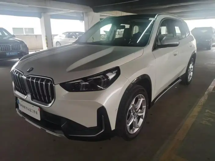 BMW X1 2023 Model sDrive20Li X Design Set