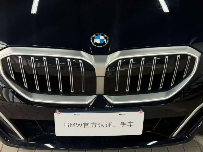 BMW 5 Series 2025 Model 530Li Exclusive Model M Sports Set – фото 10