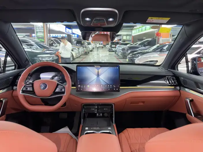 BYD Tang DM 2025 Model Smart Driving Edition DM-i 175KM Zunrong Model – фото 8