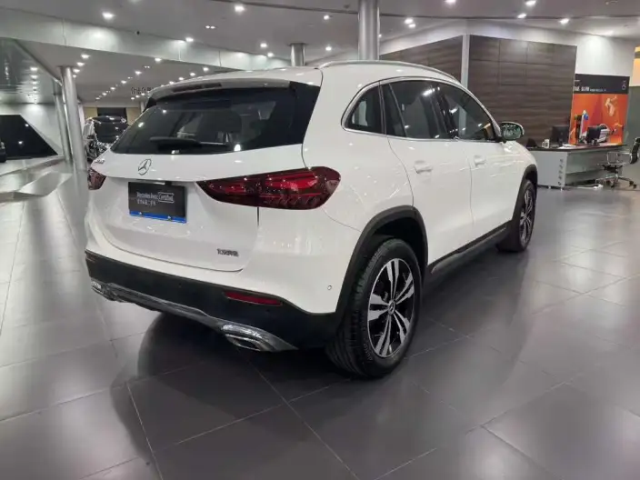 Mercedes-Benz GLA 2023 Model Facelift GLA 200 – фото 7