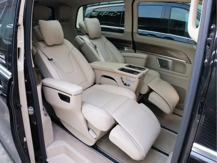 Mercedes-Benz V-Class 2022 Model V 260 L Long wheelbase Premium Edition – фото 3