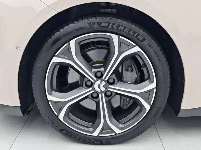 NIO ET5 2024 Model 75kWh – фото 6