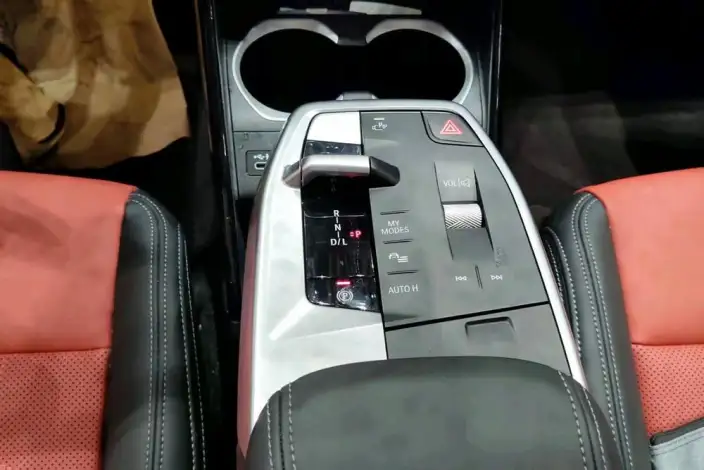 BMW X1 2023 Model sDrive20Li X Design Set – фото 8