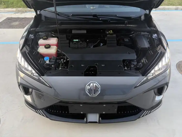 MG4 2022 Model 520km Ultimate Edition – фото 10