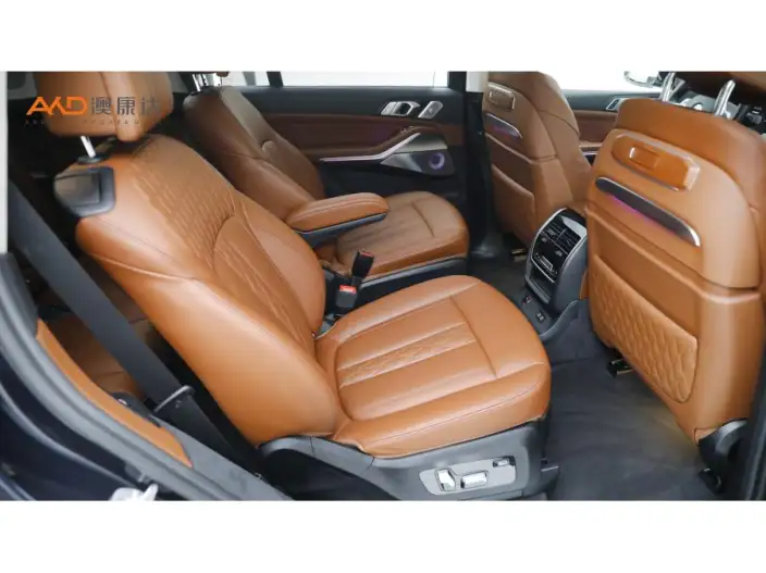 BMW X7 2023 Model xDrive40i Executive Model M Sports Set – фото 8