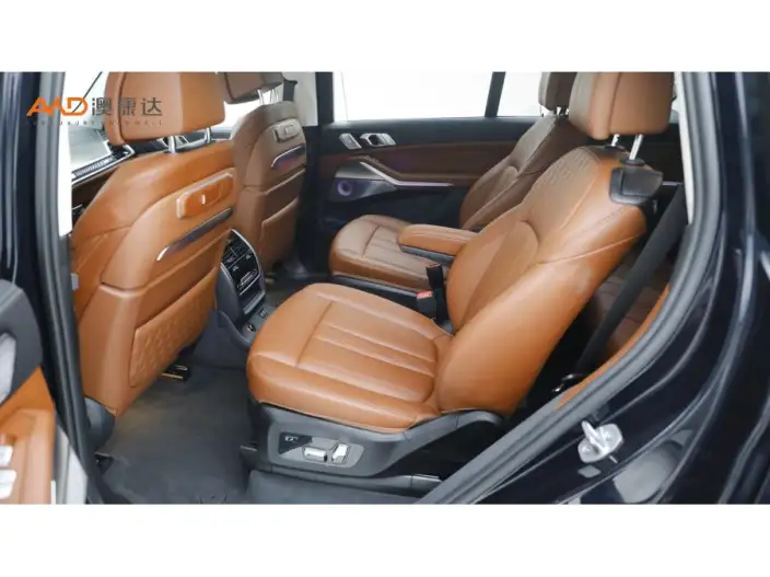 BMW X7 2023 Model xDrive40i Executive Model M Sports Set – фото 9