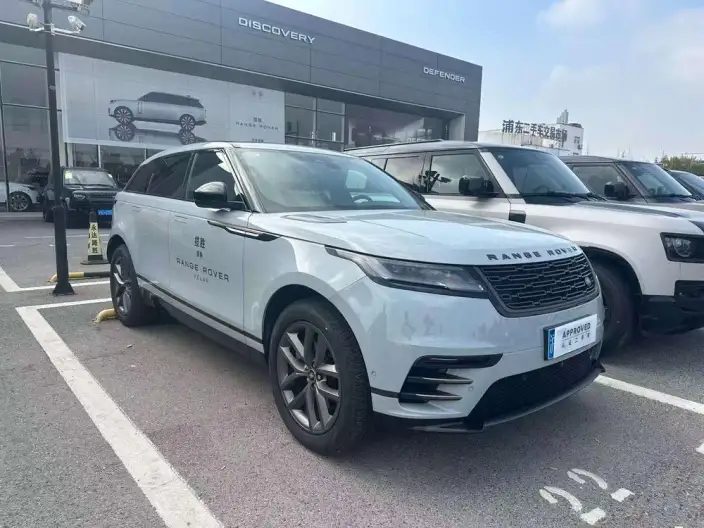Range Rover Velar 2025 Model Dynamic SE – фото 3