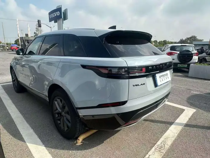 Range Rover Velar 2025 Model Dynamic SE – фото 4