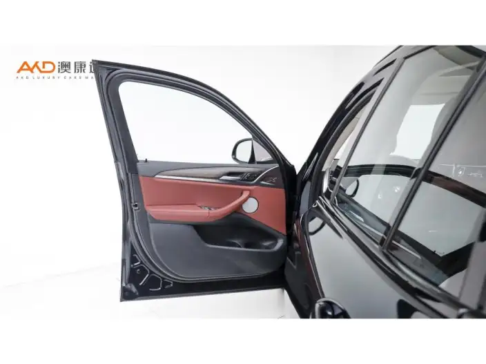 BMW X3 2022 Model Facelift II xDrive30i Leading Model M Night Set – фото 9