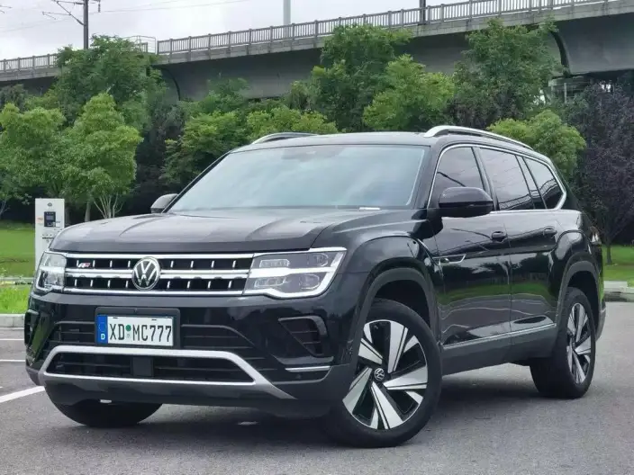 Volkswagen Teramont 2023 Model 530 V6 4WD Respect Deluxe Edition – фото 1