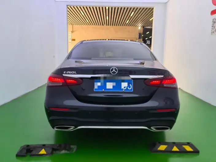Mercedes-Benz E-Class 2023 Model Facelift E 260 L Sports sedan – фото 5