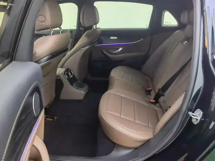 Mercedes-Benz E-Class 2023 Model Facelift E 260 L Sports sedan – фото 9