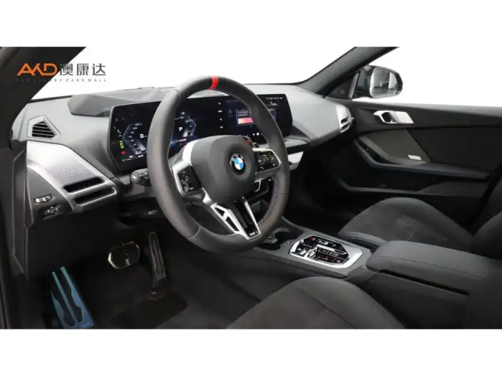 BMW 2 Series 2025 Model M235L – фото 7