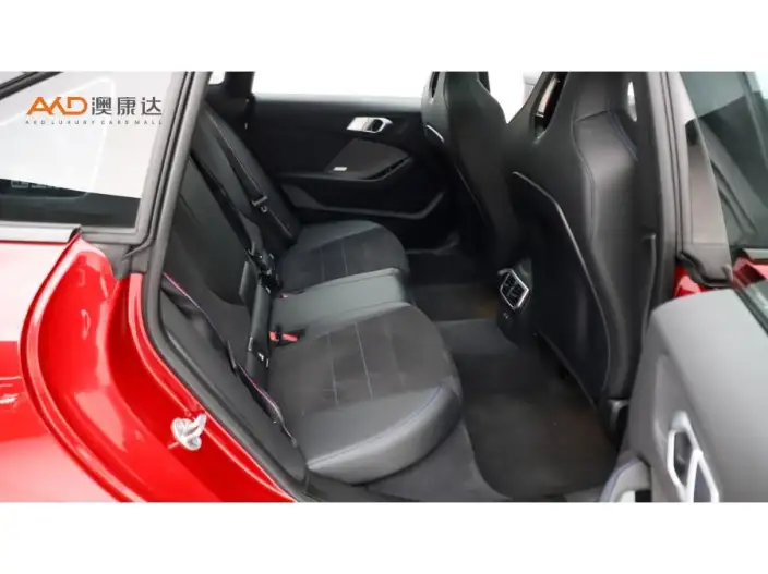 BMW 2 Series 2025 Model M235L – фото 10