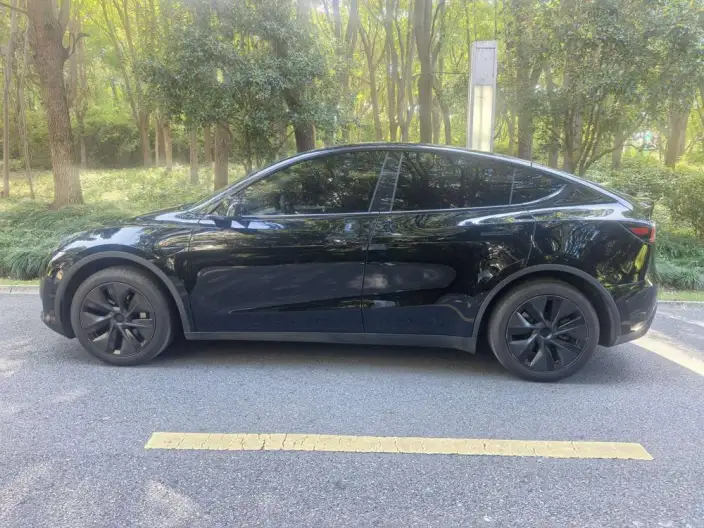 Model Y 2023 Model Rear-wheel drive version