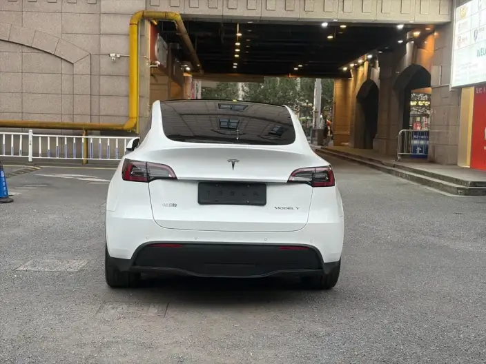 Model Y 2022 Model Facelift Rear-wheel drive version – фото 5