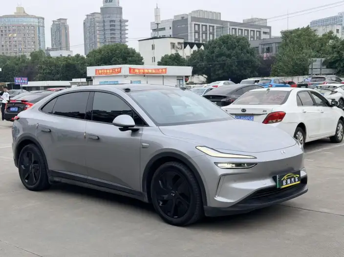 Onvo L60 2025 Model 560km Standard battery life version