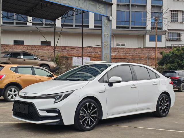 Toyota Levin Раздел 2023 Hybrid 1.8L Sports Edition – фото 1