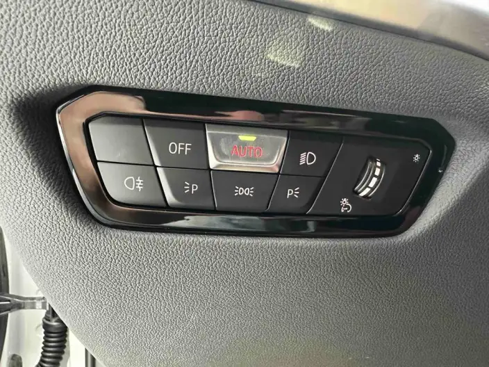 BMW 3 Series 2023 Model 320Li M Sports Set – фото 9