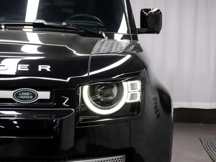 Land Rover Defender 2024 Model 110 3.0T P400 XS – фото 6