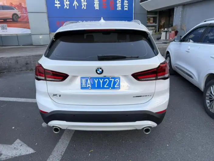 BMW X1 2022 Model sDrive25Li Leading Model – фото 5