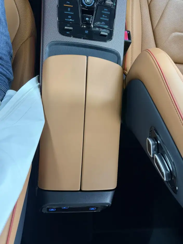 BYD Han DM 2022 Model DM-i 121KM Exclusive Model – фото 8