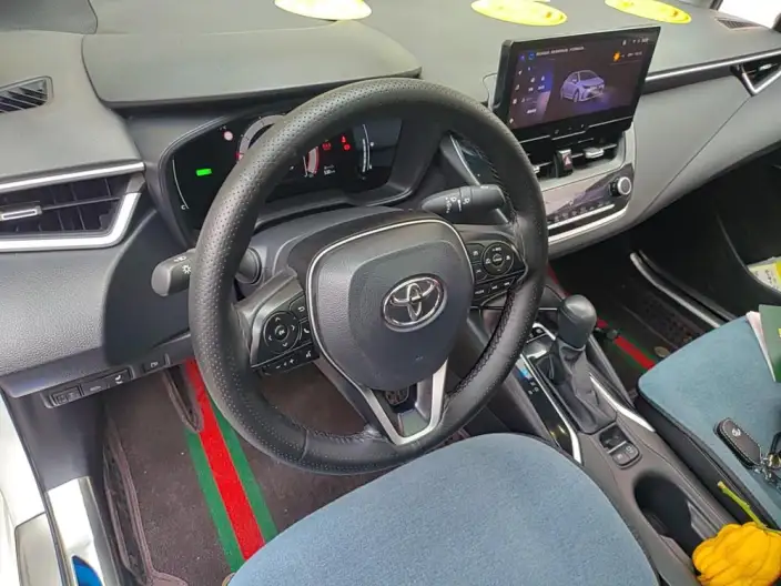 Toyota Corolla 2024 Model Intelligent Hybrid 1.8L E-CVT Elite Edition – фото 7