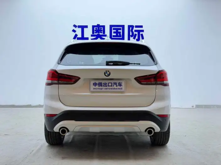 BMW X1 2022 Model sDrive20Li Fashion Model – фото 5