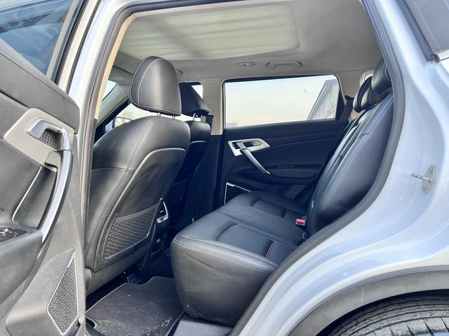 Geely Boyue 2018 1.8TD Automatic 2WD Smart Connect 4G – фото 5