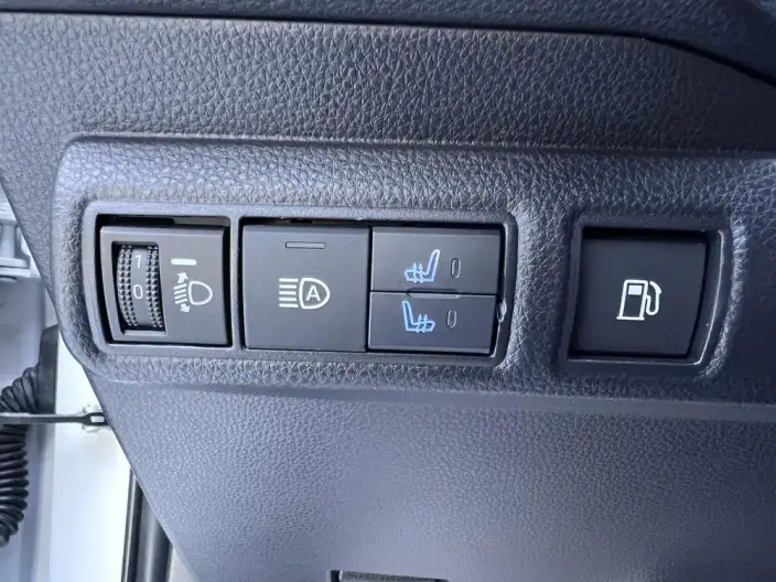 Toyota Corolla 2023 Model Intelligent Hybrid 1.8L E-CVT Elite Edition – фото 9