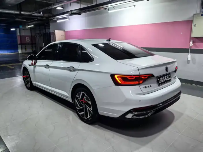 Volkswagen Sagitar 2023 Model 280TSI DSG Beyond Edition Lite