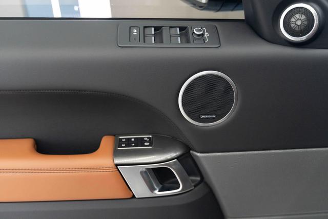 Range Rover Sport 2017 3.0 V6 SC SE – фото 2