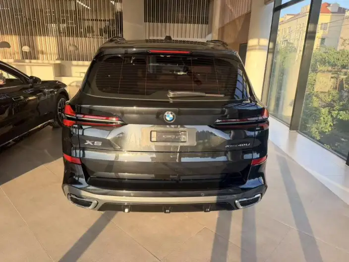 BMW X5 2023 Model xDrive40Li M Sports Set – фото 3