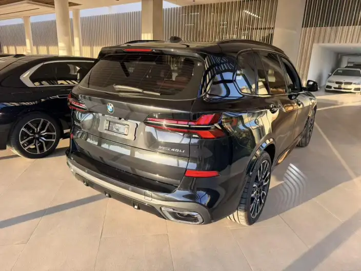 BMW X5 2023 Model xDrive40Li M Sports Set – фото 4