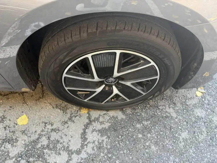 QinL DM 2024 Model DM-i 120KM Leading Model – фото 8