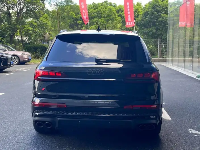 AUDI SQ7 2024 Model 4.0 TFSI