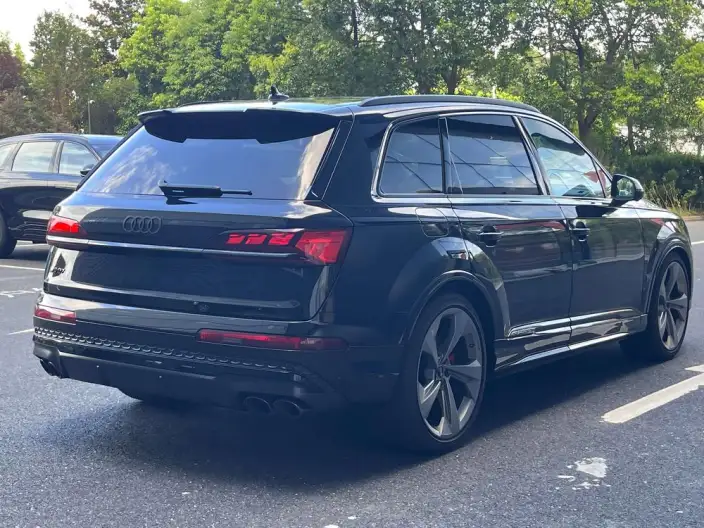 AUDI SQ7 2024 Model 4.0 TFSI – фото 5