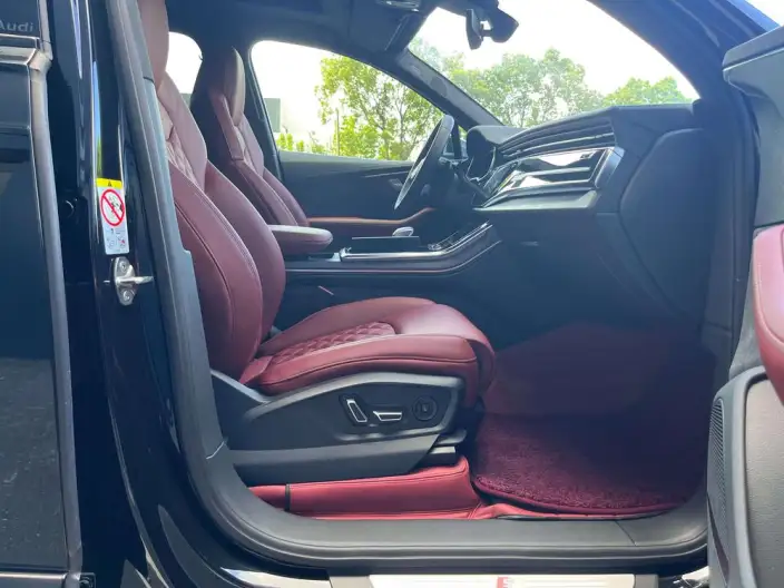 AUDI SQ7 2024 Model 4.0 TFSI – фото 8