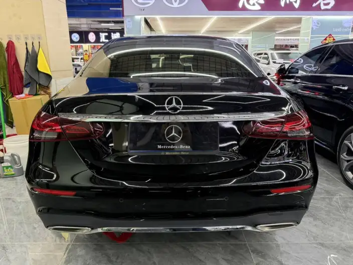 Mercedes-Benz E-Class 2023 Model E 300 L Fashion Model sedan – фото 5