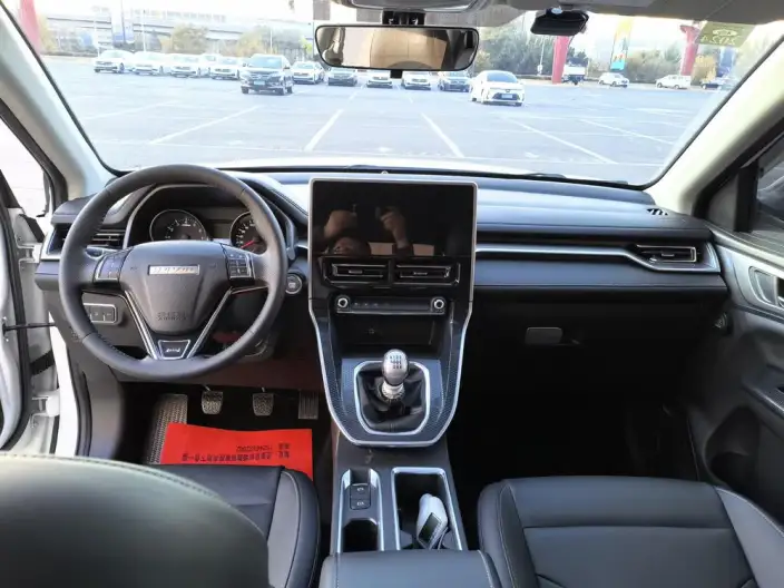 Haval M6 2021 Model PLUS 1.5T Manual Luxury Smart Connect Model – фото 9