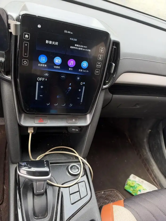 Hyundai ix35 2021 Model 240T GDi DCT 2WD Leading version GLS – фото 5