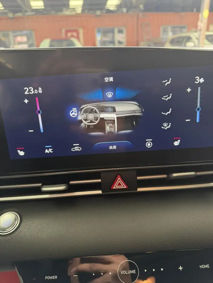 Hyundai Ioniq 2022 Model 1.5L CVT LUX Premium Edition – фото 8