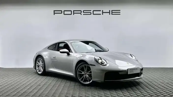 PORSCHE 911 2025 Model Carrera 3.0T