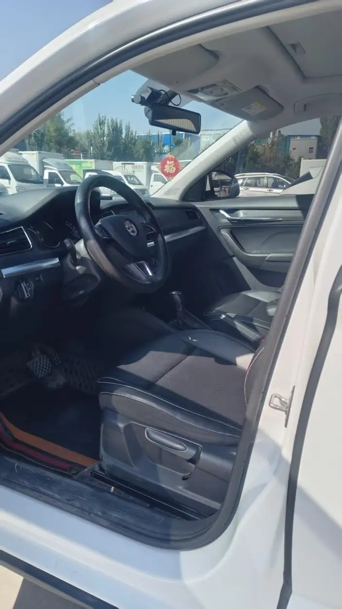 Skoda Kamiq 2023 Model 1.5L Automatic Comfort Edition – фото 7