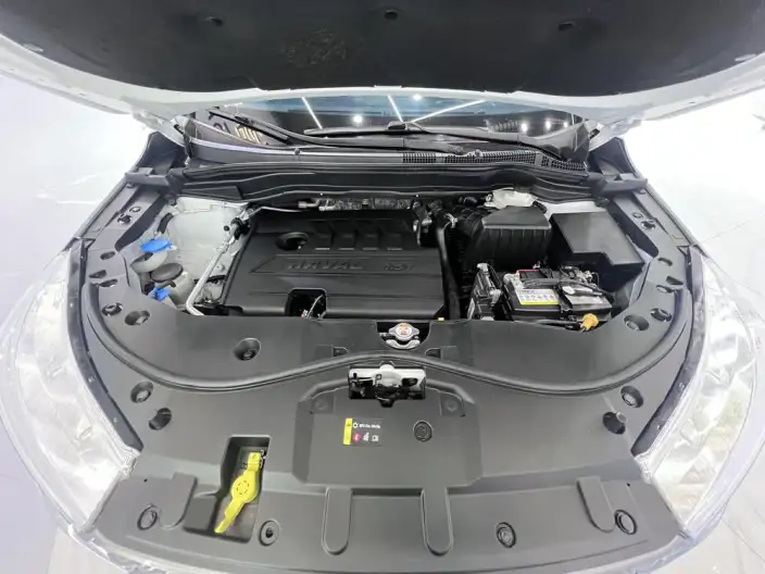 Haval M6 2021 Model PLUS 1.5T DCT Luxury Smart Connect Model – фото 7