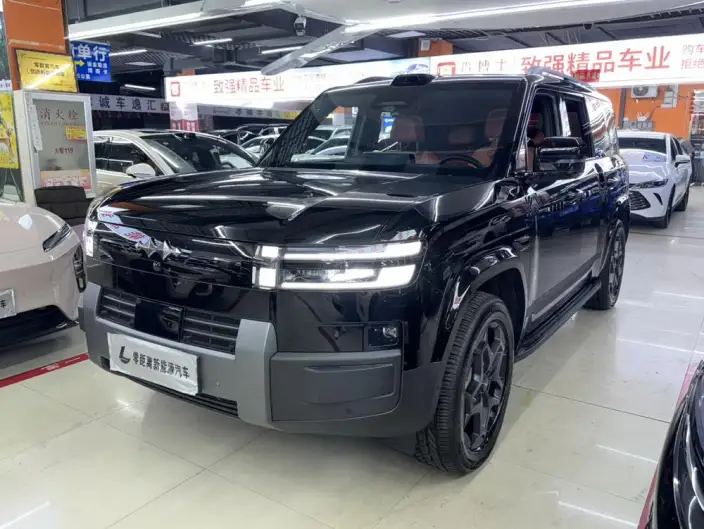 Titan 7 PHEV 2025 Model 190KM 4WD Ultra Edition