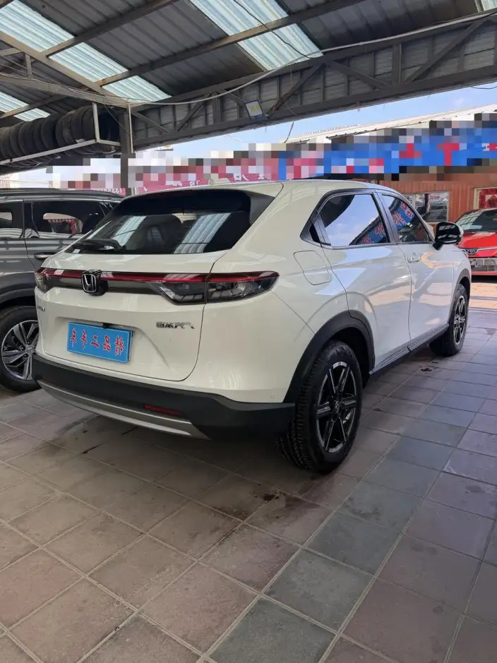 Honda Vezel 2023 Model 1.5L CVT Technology Edition – фото 6
